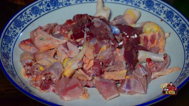 五指毛桃|我家鸡肉从不炒着吃,加1把树根,不炖不煮不红烧,上桌就扫光