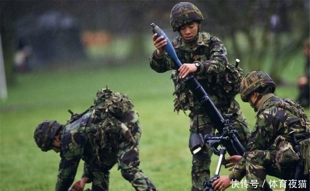 位美国上将|美上将:一旦开战,解放军1个小时都撑不了?网友:火箭军了解下