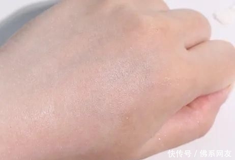 熊心豹子|敢和安耐晒抢C位,这款防晒是吃了熊心豹子胆吗!