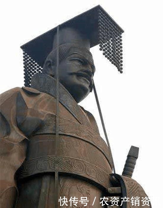 丽丽|世界上最大秦始皇铜像, 煅铜制造, 重6吨, 却在风中华丽丽地倒下