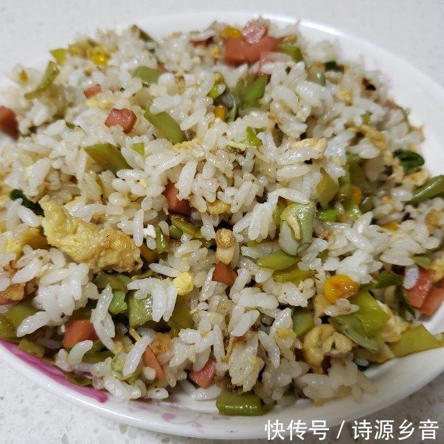  豆角|眉豆角炒米，意想不到的美味，简单易做