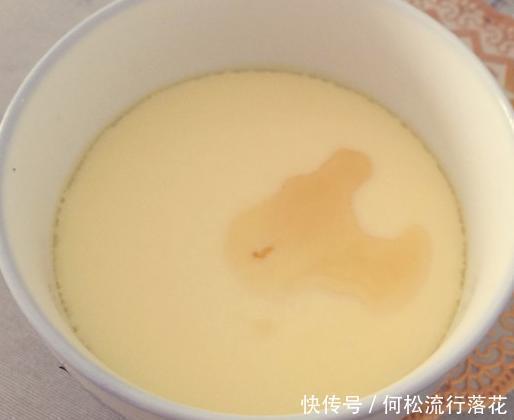 加水|蛋羹一蒸就老因为你只会傻加水!换成“它”后,鸡蛋嫩滑无蜂窝