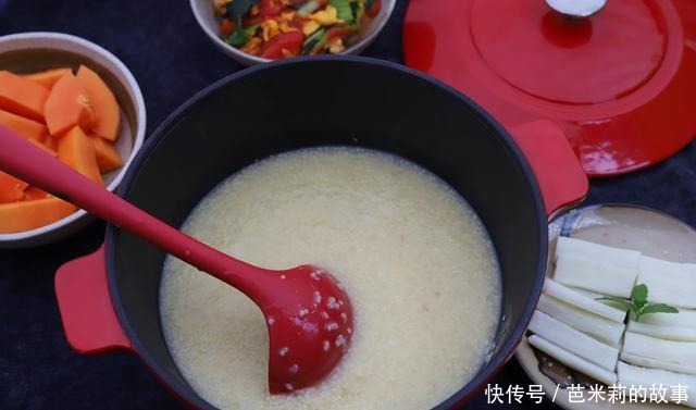  白藜麦|丰盛营养的中式早餐，吃着管饱又解馋，我家隔三岔五就这么做