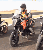 GIF|搞笑GIF:说出来你们可能不信,刚刚比赛中我输给了一辆面包车