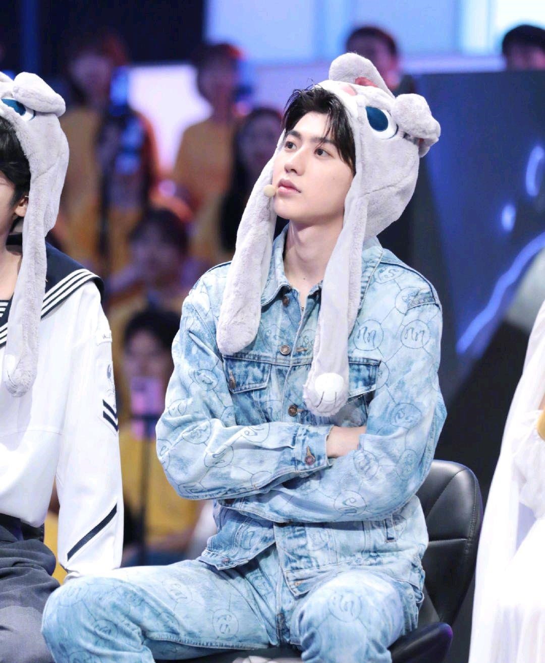 蔡徐坤的表|蔡徐坤萌萌哒亮相《快乐大本营》,“坤三岁”重出江湖