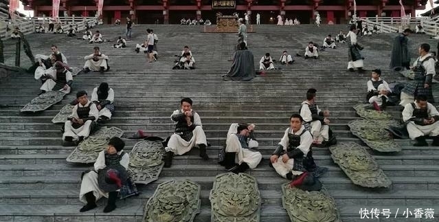  影视拍摄|横店20万临时演员现状：光棍的世界，懒汉的天堂，疯子的乐园