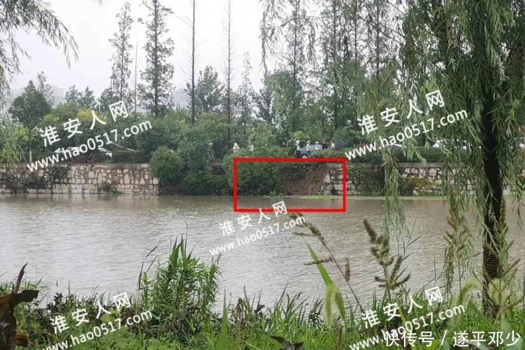  塌陷|【头条】古枚里路段塌陷，相关部门应急，近期封闭通行！