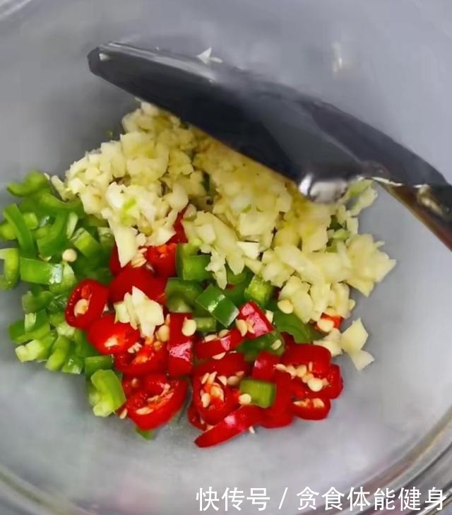 懒人|能储存,简单易做,万能搭配味道好,单身懒人的福音——万能蘸料