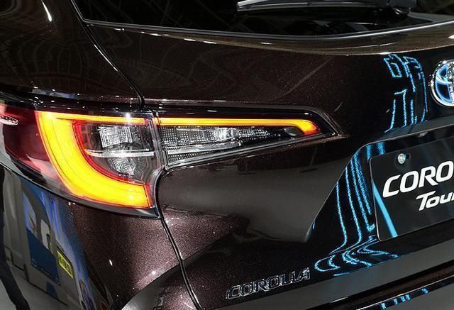 实用性|新一代撩妹王，12万要迷倒一片，6座配“双人床”，耐造实用性强