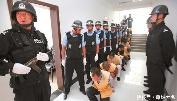 魏振海|22岁公然持枪杀人, 26岁背负11条人命, 枪决前为何仰天长笑?