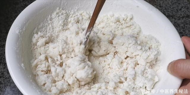 天天|想吃饼不用买,教你糯米饼做法,外酥里糯,孩子天天吃不够