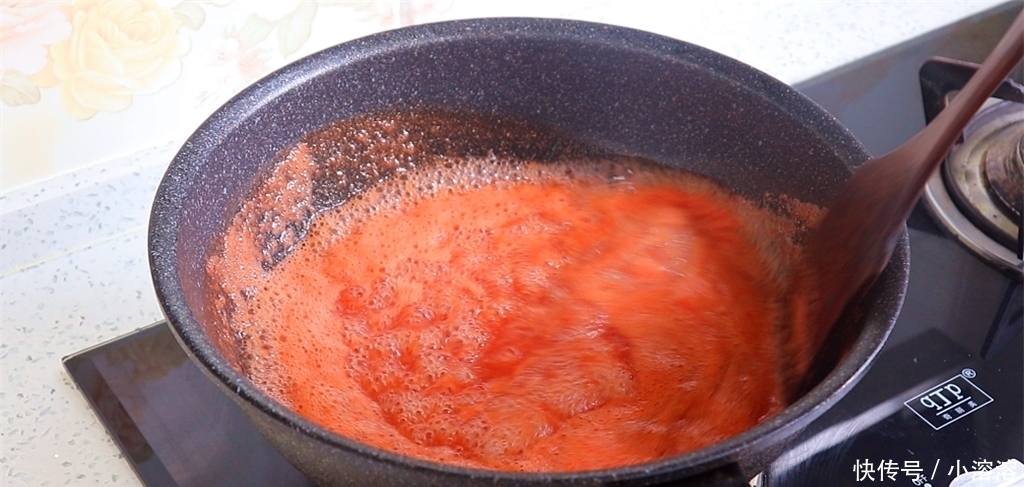  黑芝麻|3个西红柿加1碗芝麻，教你简单又好吃的做法，出锅老公连吃5个