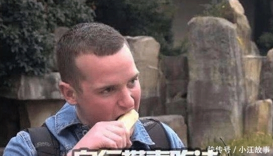 来到中国|美国游客第一次见中国甘蔗,好奇就买了一根,付款时让他愣住