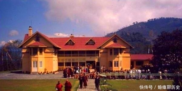 锡金国王|被印度吞并前的锡金王国:王后很漂亮,图9国王被迫签署亡国协议