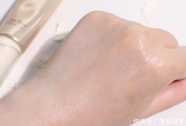 熊心豹子|敢和安耐晒抢C位,这款防晒是吃了熊心豹子胆吗!