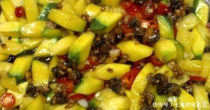  南瓜|南瓜的新吃法，保证让你吃一次还想吃，比吃红烧肉都上瘾