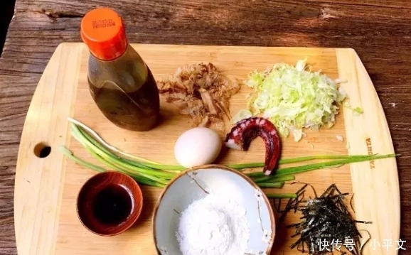 章鱼|吃多了山珍海味,来尝尝大叔做的章鱼小丸子,外酥里嫩,家人喜欢