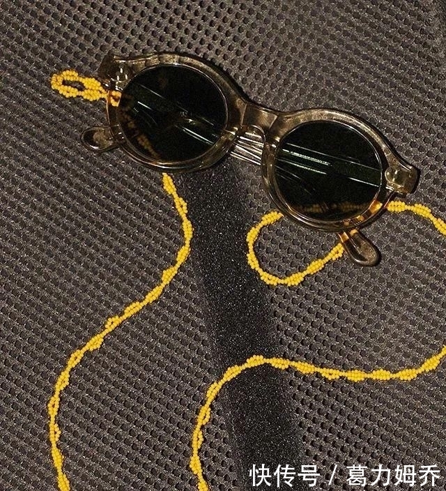 衣服|不会拍照的设计师不是一个好模特