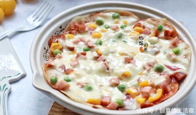 早餐|超人气快手早餐披萨,用饺子皮就能做,早知道就不买外面的披萨了