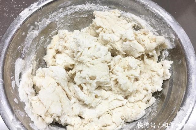 面团|想吃馒头学我这样做,又香又软,一次发酵更省时