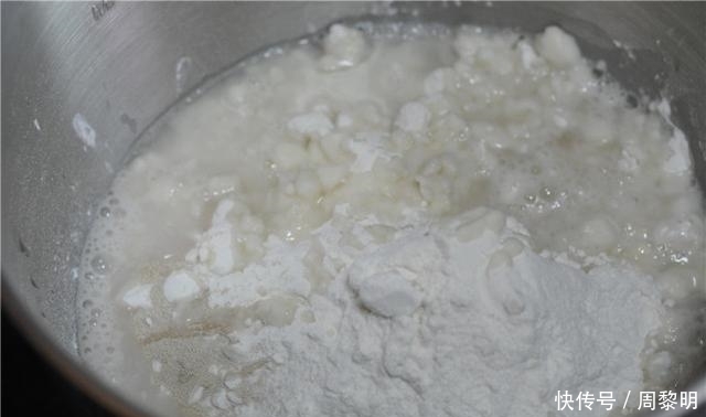 个个|秋天蒸馒头,光用酵母就错啦,教你新方法,个个柔软蓬松,超赞