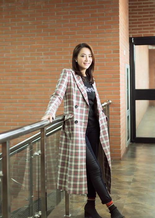  期待|《快本》下期要火？霍汶希带领英皇当红艺人前来助阵，太期待！