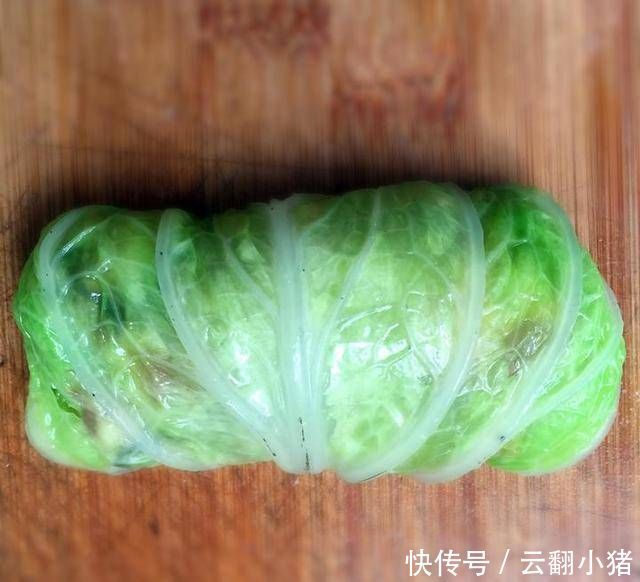 清炒|白菜别清炒,里面包点肉,轻易做成酿肉卷,让最普通的白菜高大上