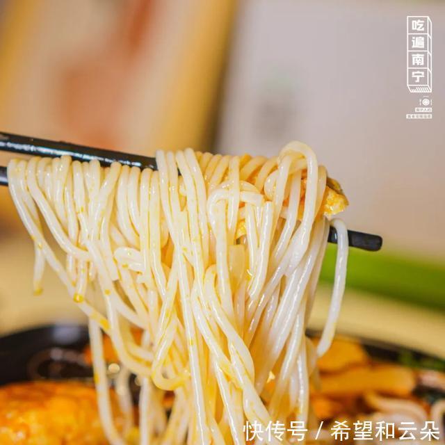 回来|想它！三年前，让我欲罢不能的螺蛳粉，又开回来了！