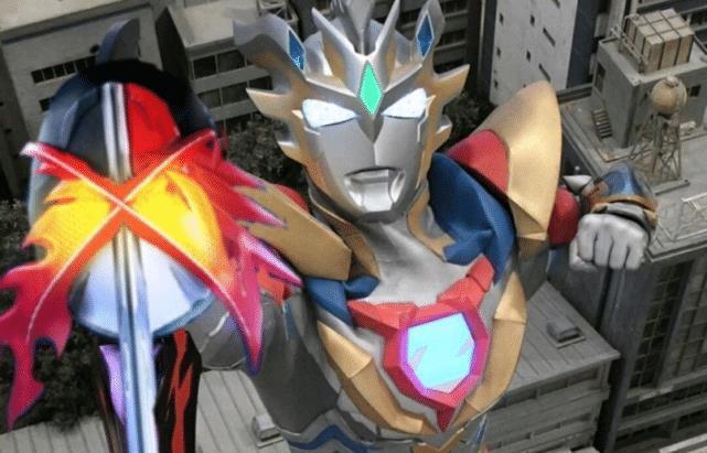 自制|泽塔奥特曼:粉丝自制泽塔红蓝形态,力量形态霸气侧漏,迅捷无敌