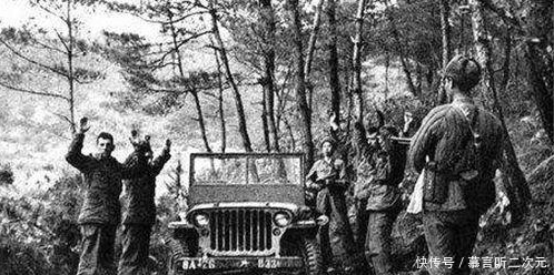 朝鲜战争|朝鲜战争时，麦克阿瑟公开演讲：向中国投原子弹！不久之后被免职