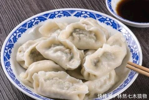 入秋|入秋后,我家就爱用这菜包饺子,味道鲜香,比韭菜白菜更受欢迎