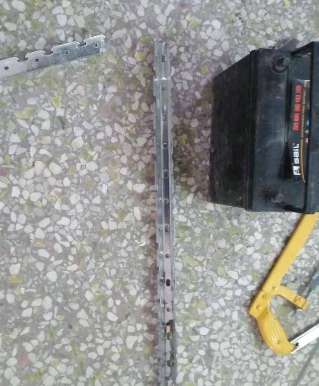  手磨机|骐达06款70ah安时电池详细安装