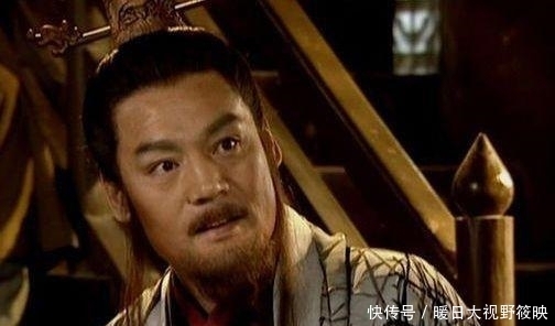 金庸|岳不群林平之都练了葵花宝典,为何打不过东方不败?金庸:切错了