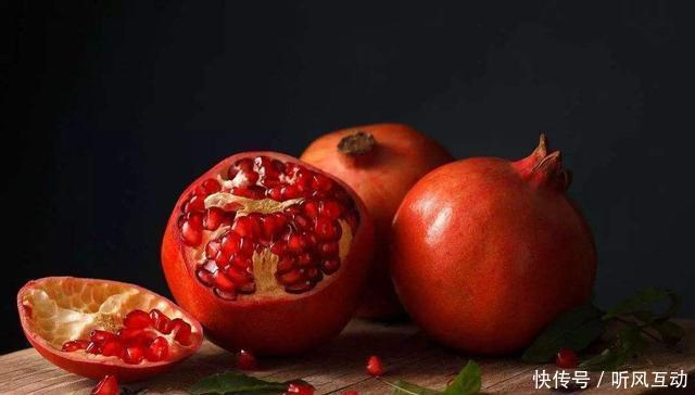 香甜|买石榴时,别再傻傻挑又大又红的,牢记这些,皮薄香甜又多汁