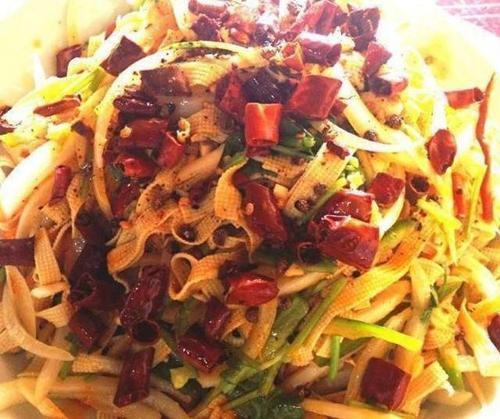 实惠|一道简单美味的东北家常菜,好吃又实惠!