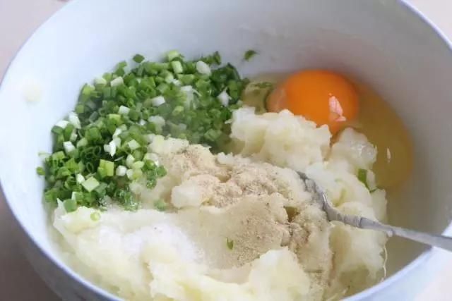 馒头|早餐别吃馒头包子了,教你新吃法,不发面不醒面,连吃2天都不腻