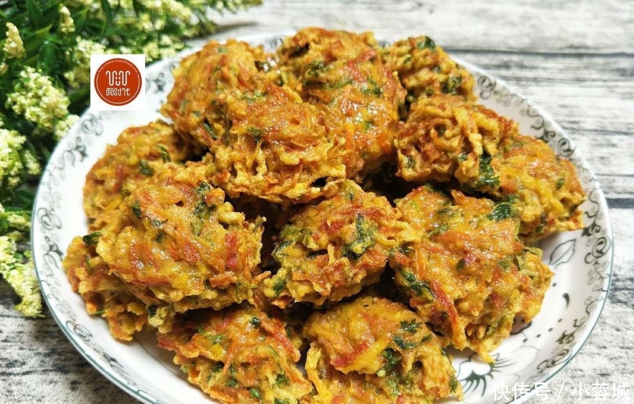 丸子|我炸的丸子,香脆酥软,怎么吃都不腻,边吃边炸,端上桌都快没了