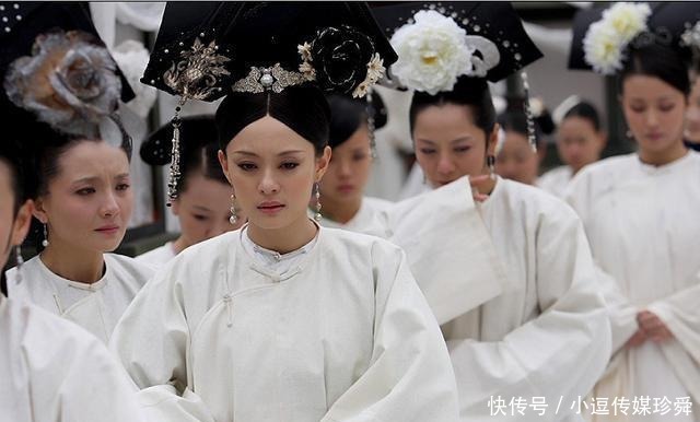 嘉庆皇帝|皇帝打猎中暑离世,没有棺材,临时找来几块板,8千人抬