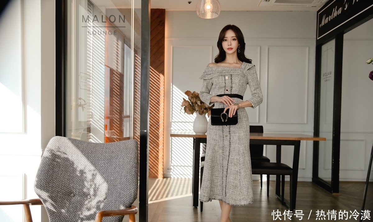  磨砂|韩国模特孙允珠曼妙灰色搭肩磨砂连衣裙网拍