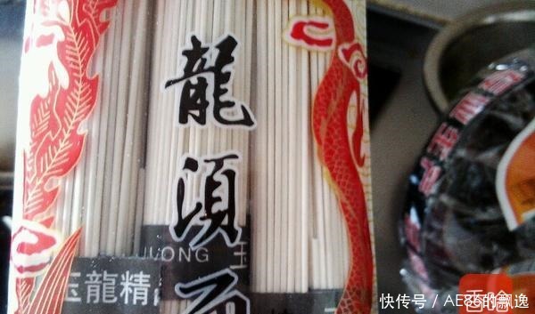 西红柿|教你快手热汤面的食谱,吃一口面,喝一口汤,秋冬季节不怕冷