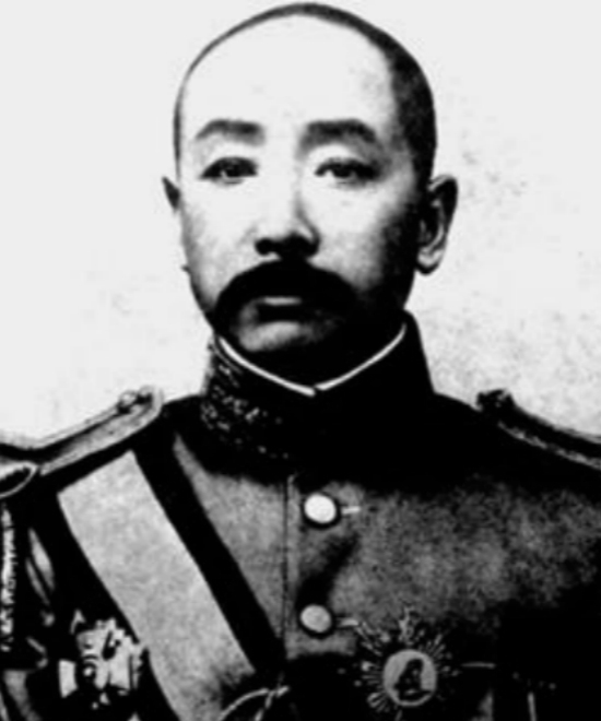 张作霖|张作霖在崛起路上，和七个人结拜为兄弟，他们后来怎么样了？
