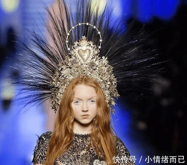 东方|全球4大最美“大圆脸”超模 米兰达·可儿第1, 她被誉为“东方瓷娃娃”!