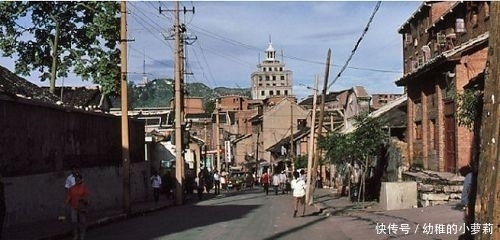 不吃|“老干妈”创业史: 开店卖凉皮, 顾客只吃辣椒酱, 不吃凉皮