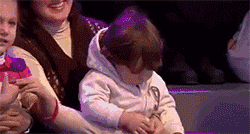  假动作|搞笑GIF：小伙子，这个假动作我给你满分