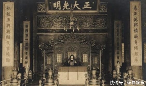 珍藏|故宫珍藏的宫廷老照片,婉容卧室有浴缸,溥仪和皇后日常洗浴之处