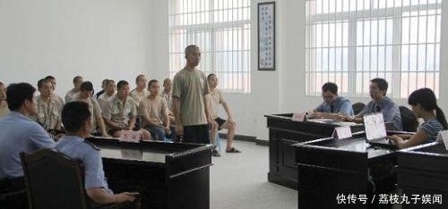 死刑|在监狱蹲20年, 出狱后是种什么体验 无期徒刑犯人一句话说出答案