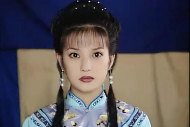 周迅|四大花旦章子怡、赵薇、周迅、徐静蕾年轻时,你被谁惊艳了