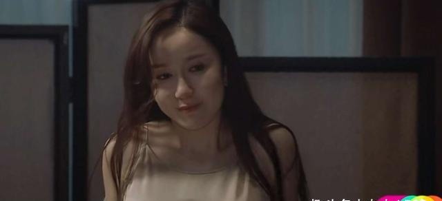 娄艺潇|娄艺潇出演王漫妮,一个细节直接表明演法错误,几位导师都没指出