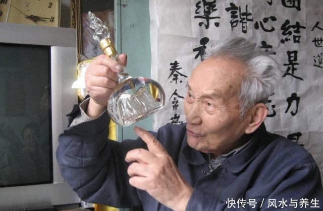 告诉|想囤酒办事用老酒鬼告诉你,注意这些细节,再也不怕口感会变差