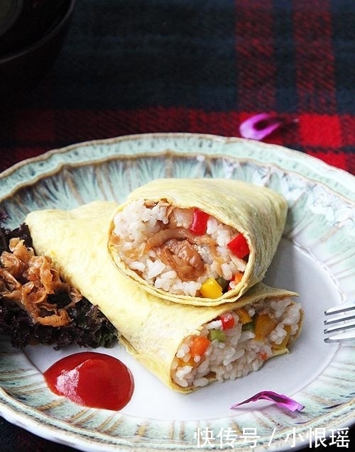 蛋包饭|这绝对是你见过的食材最丰富的蛋包饭,做法还超简单